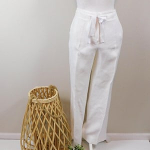 Pantalones de bota blancos de talbots Signature, estilo vintage de los 90, de tiro medio, con cordón ajustable, pliegues en la cintura y corte bota, talla 12 (Grande, Pequeña).