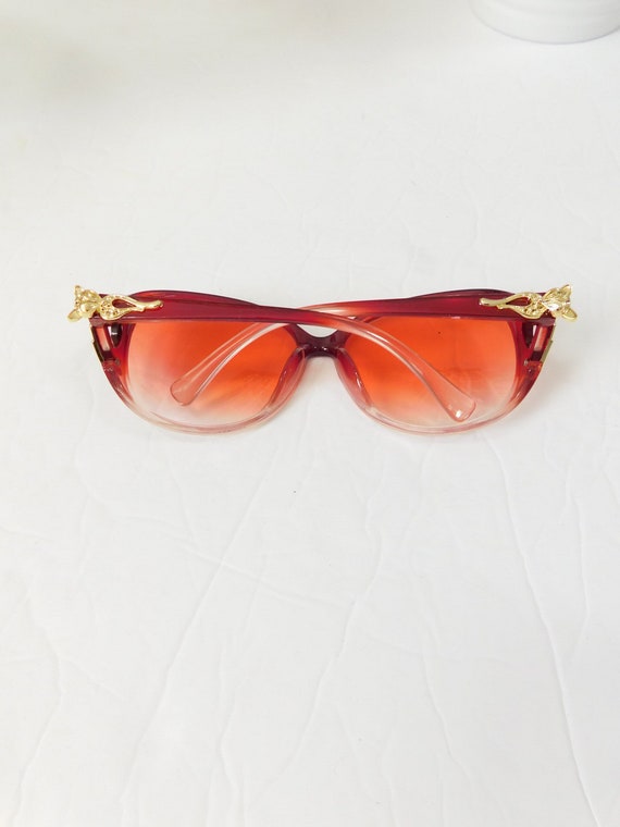 Vintage Ombre Tinted Red Clear Transparent Round … - image 4