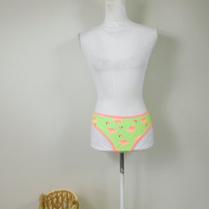 Vintage 00-tals neongrön rosa kant flamingofågeltryck bikinifodrad baddräkt med låg midja, badkläder storlek 16/XL plus storlek