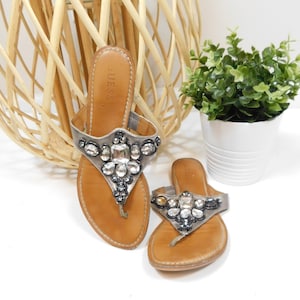 Fake designer flip flops new arrivals