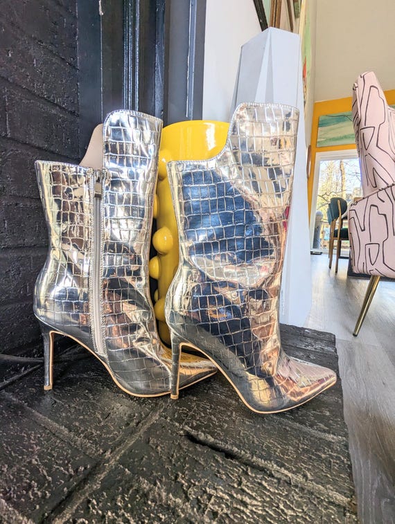 Vintage 00s Silver Metallic Snakeskin Animal Print PU Leather Shiny High Stiletto Pointy Toe Heels Shoes Mid Calf Boots Sz 38/7