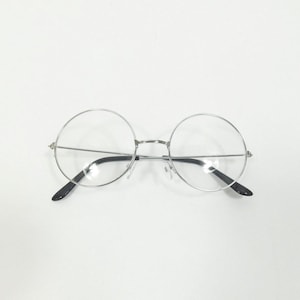 Vintage 00s Clear Silver Round Big Spectacle Transparent Metal Frame Lens Classic Standard Fashion Accessory Sunglasses Glasses
