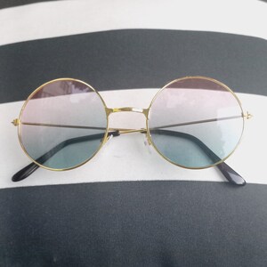 Vintage 00s Pink Green Tinted Ombre Round Shaped Gold Metal Frame UV400 Oversize Fashion Plastic Sunglasses Lens Glasses Eyewear