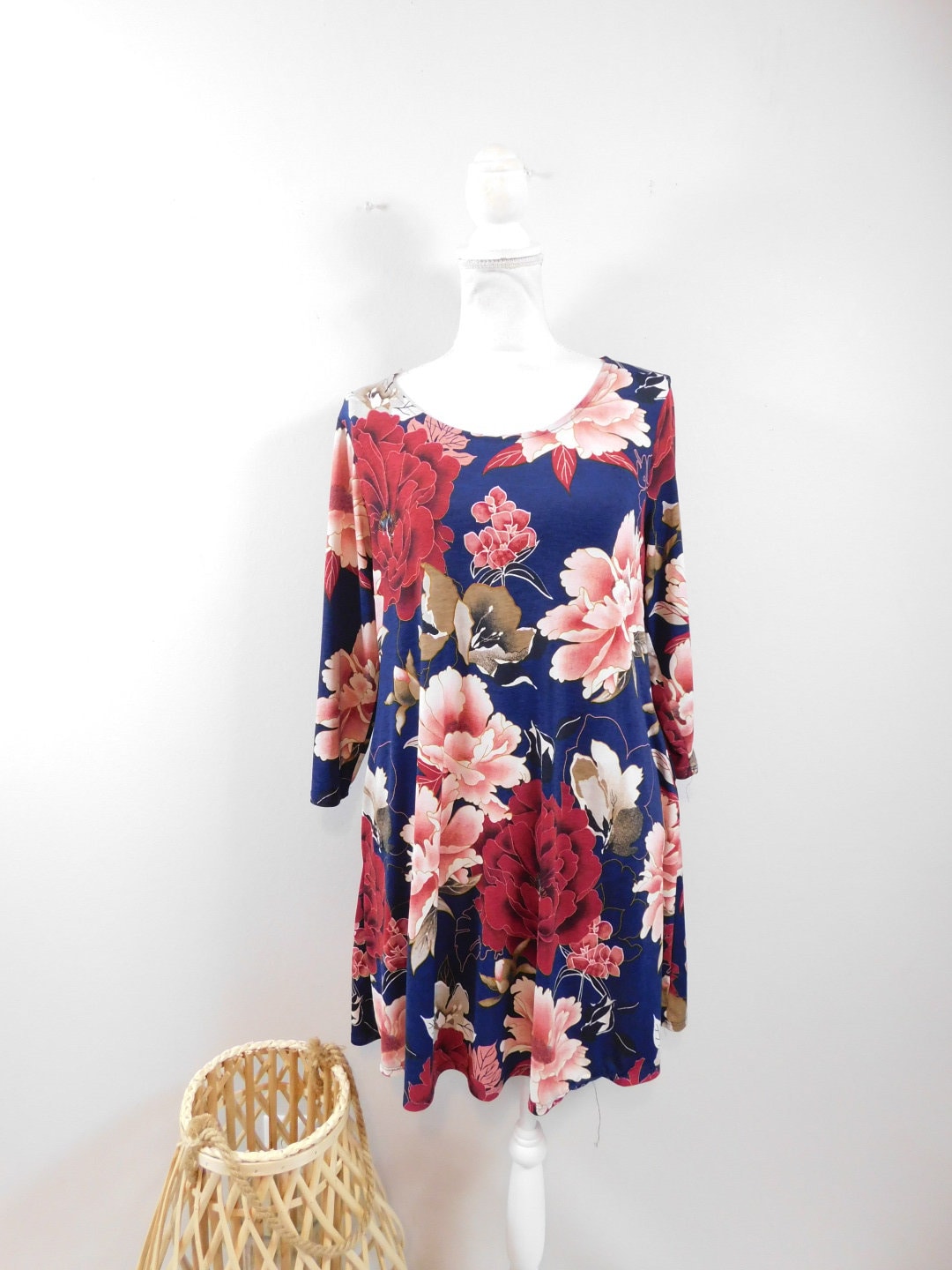 embroidered long dress Long Sleeve Modest Floral Prom Dresses Embroidered Long Formal Dress ARD2094