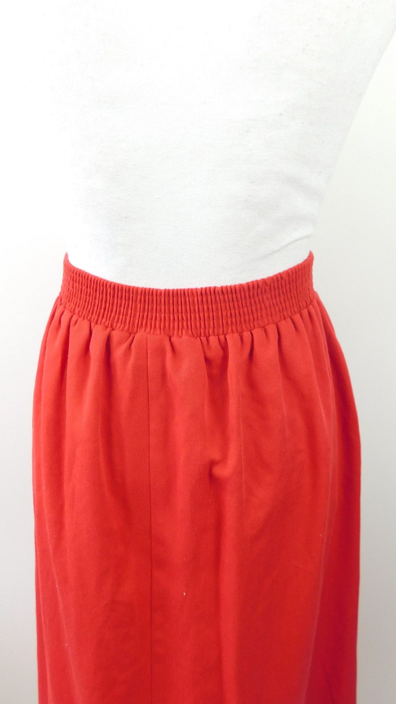 60/% BIG XMAS SALE Vintage 1980s Liz Baker Bright Red Solid Accordion Pleated Front Minimal High Waist Midi Skirt Sz 181X Plus Size