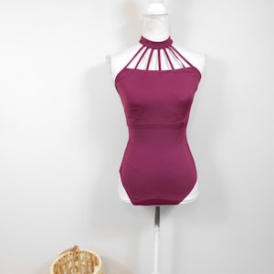 Vintage 00s Burgundy Red Strappy String Front Open Cut Out Caged One Piece Monokini Bathing Suit Swimwear Swimsuit Sz Medium
