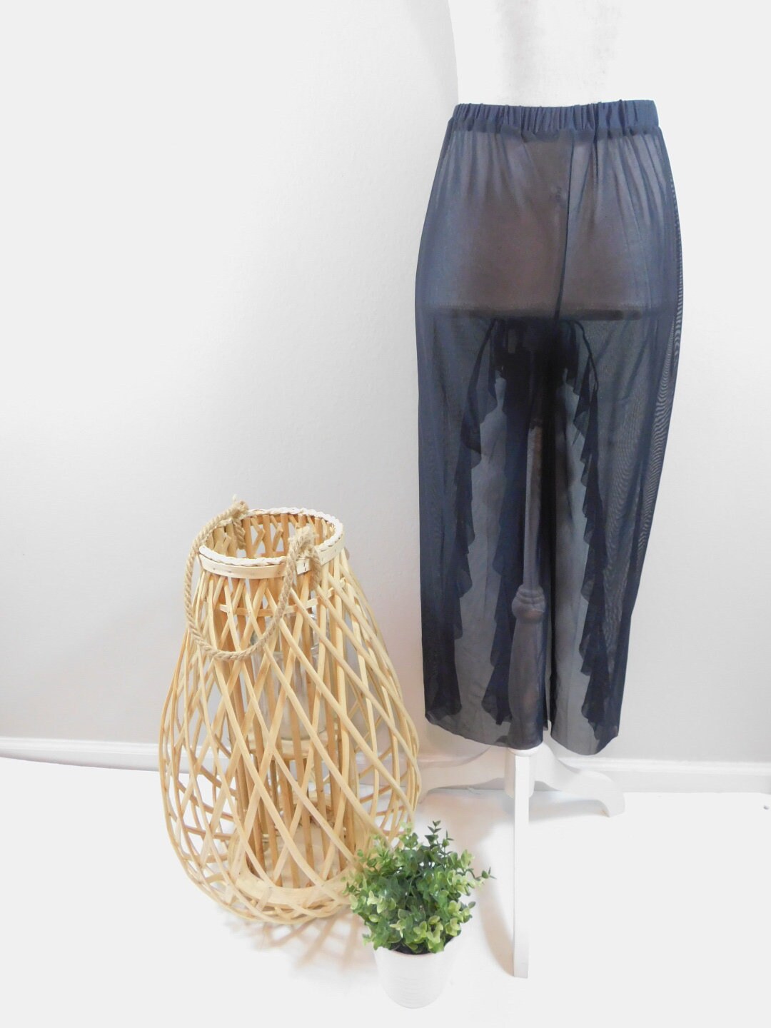 50% OFF SUMMER SALE Vintage 90s Black 
