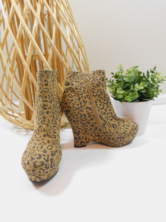 Vintage 90s Tan Black Cheetah Animal Print Faux S… - image 2