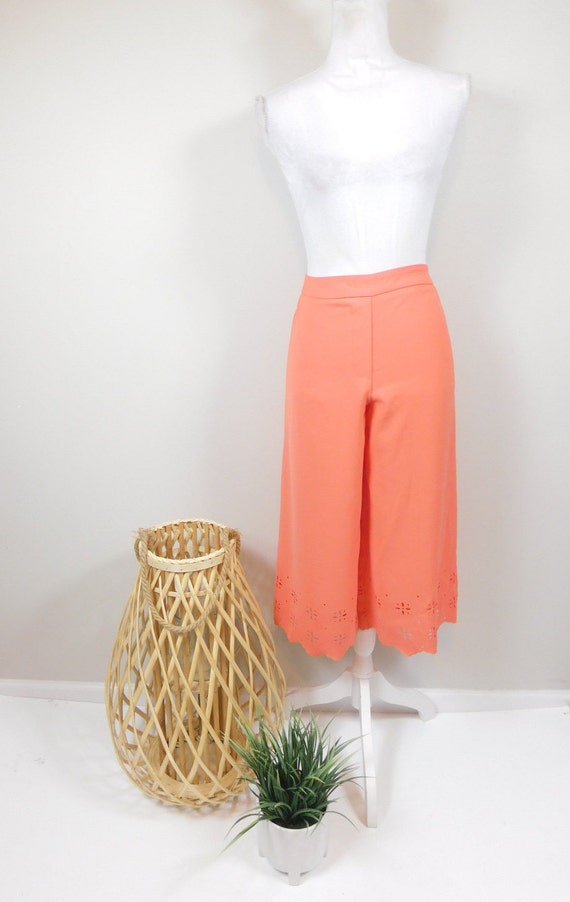 Vintage 90s Cato Salmon Orange Scallop Cut Out Hem High Elastic Waist  Polyester Capri Cropped Pants Slacks Trousers Sz Medium -  Canada