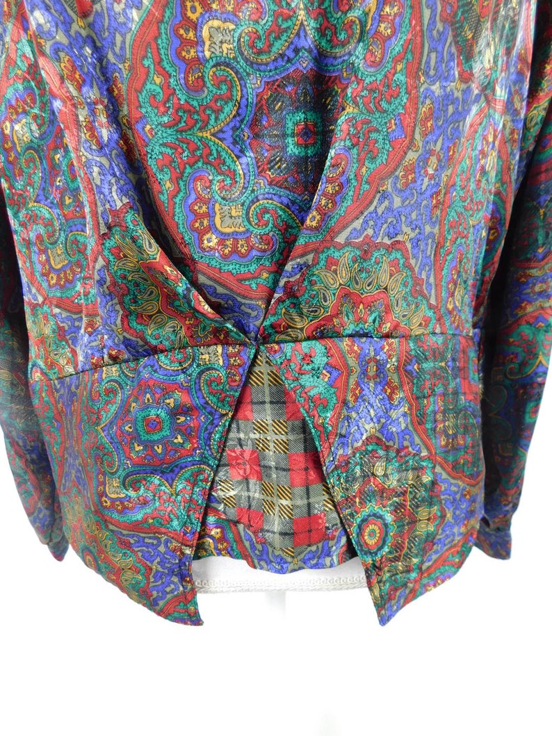 Collectible Paisley Plaid Print Red Colorful Mock Turtleneck Back Closure Top Blouse Shirt Sz 12 Large 50/% SUMMER SALE Vintage A.K