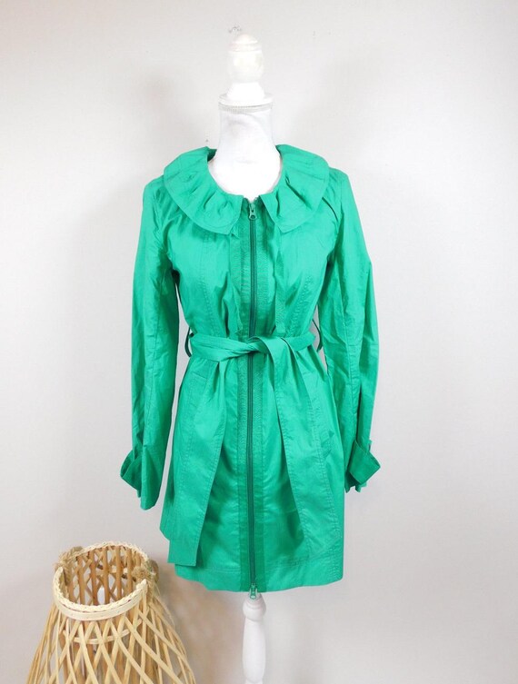 Vintage 00s Kristin Davis Kelly Green Ruffle Collar Belted Lightweight  Zipper Down Long Sleeve Trench Jacket Outerwear Sz XS - Etsy