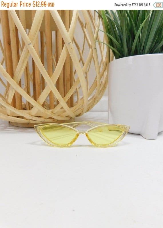 Vintage Yellow Cat Eye Tinted Shape Rimless Trans… - image 2