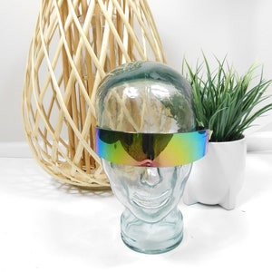Vintage 00s Colorful Black Mirrored One Single Piece Robotic Reflective Half Face Futuristic Fashion Visor Sunglasses Sunnies
