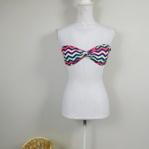 Vintage 00s Navy Blue Pink Chevron Print Twisted Bandeau Spandex Strapless Bikini Top Swim Bathing Suit Swimwear Sz Small