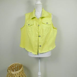 Vintage 90s Cato Lime Neon Green Colored Cut Off Jean Denim Button Down Pocket Collared Sleeveless Vest Jacket Sz 22/24W Plus Size