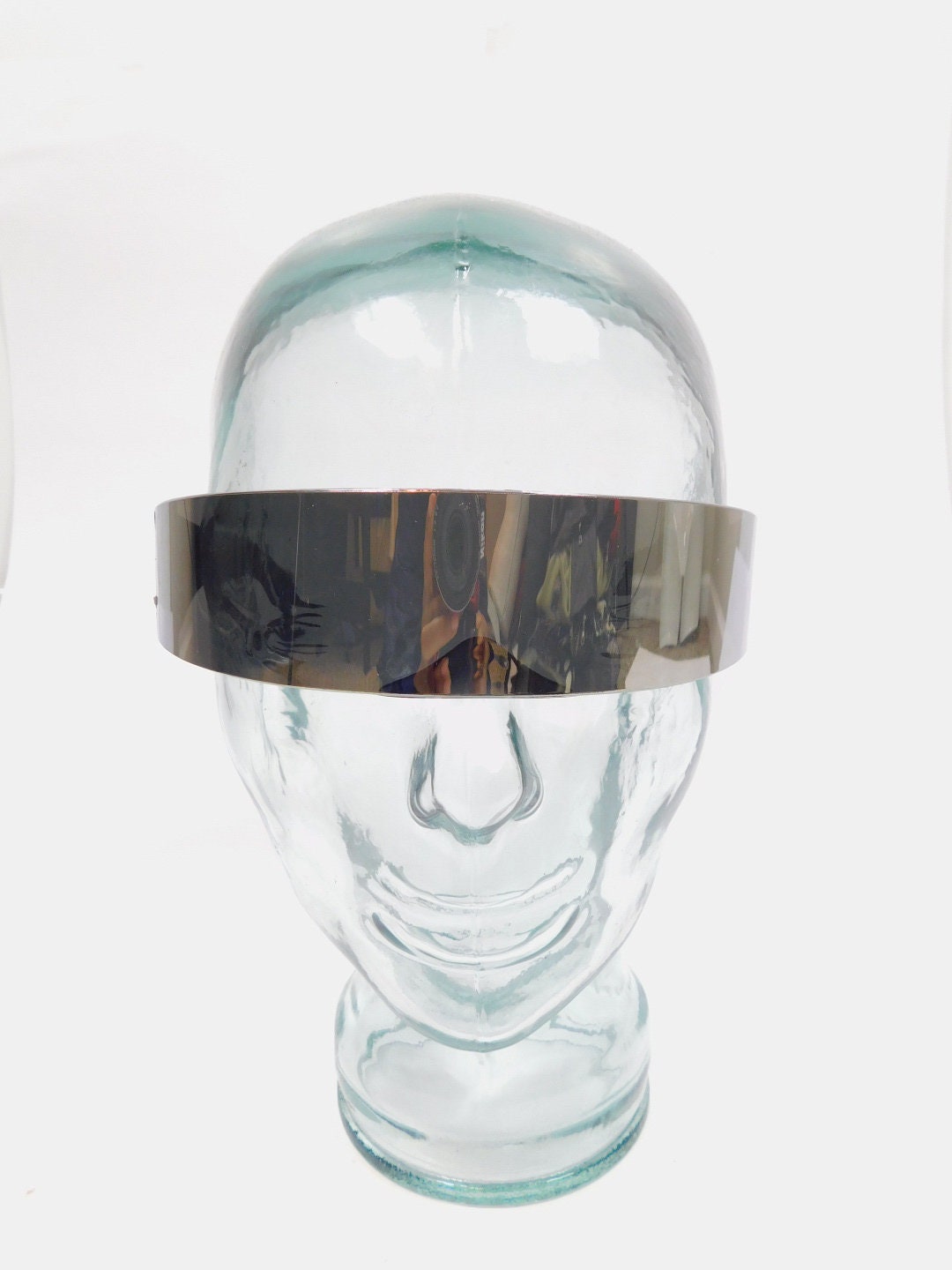 Vintage 00s Silver Mirrored Shiny One Single Piece Robotic Shield Futuristic Half Face Costume Fashion Visor Sunglasses Lens Sunnies