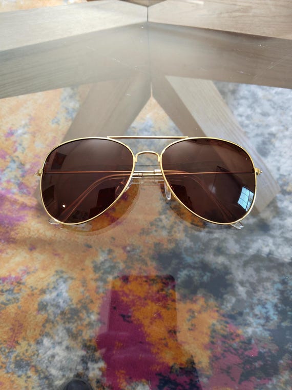 Gold Aviator Sunglasses with Brown Lenses – Metal Frame Polarized Mercedes Benz Metal Aviator Sunglasses Gold Frame  main image 4