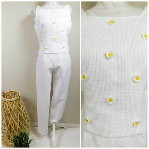 Vintage 90s White Yellow 3D Sunflower Print High Waist Polyester 2 Pc Pants Button Down Tank Top Shirt Suit Outfit Sz 7/8 Medium