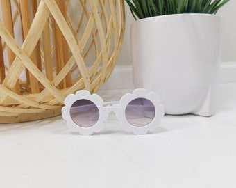 gold mirrored aviators