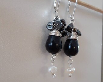 Silver earrings with obsidian, hematiet and a white freshwater pearl