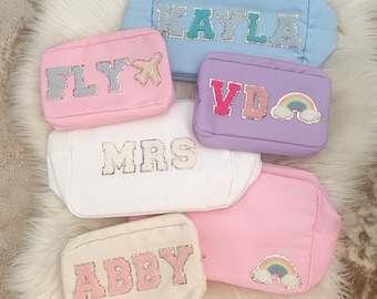 Leuke make-uptas met chenille-patches Gepersonaliseerde nylon etui Custom etui paasmandvuller voor tienermeisjes