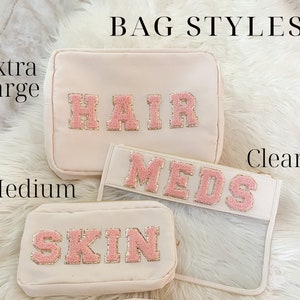 Nylon Pouch With Patches Custom Makeup Bag Bridesmaid Gift With Name Preppy Cosmetic Bag Personalized Women Birthday Gift For Her bild 3