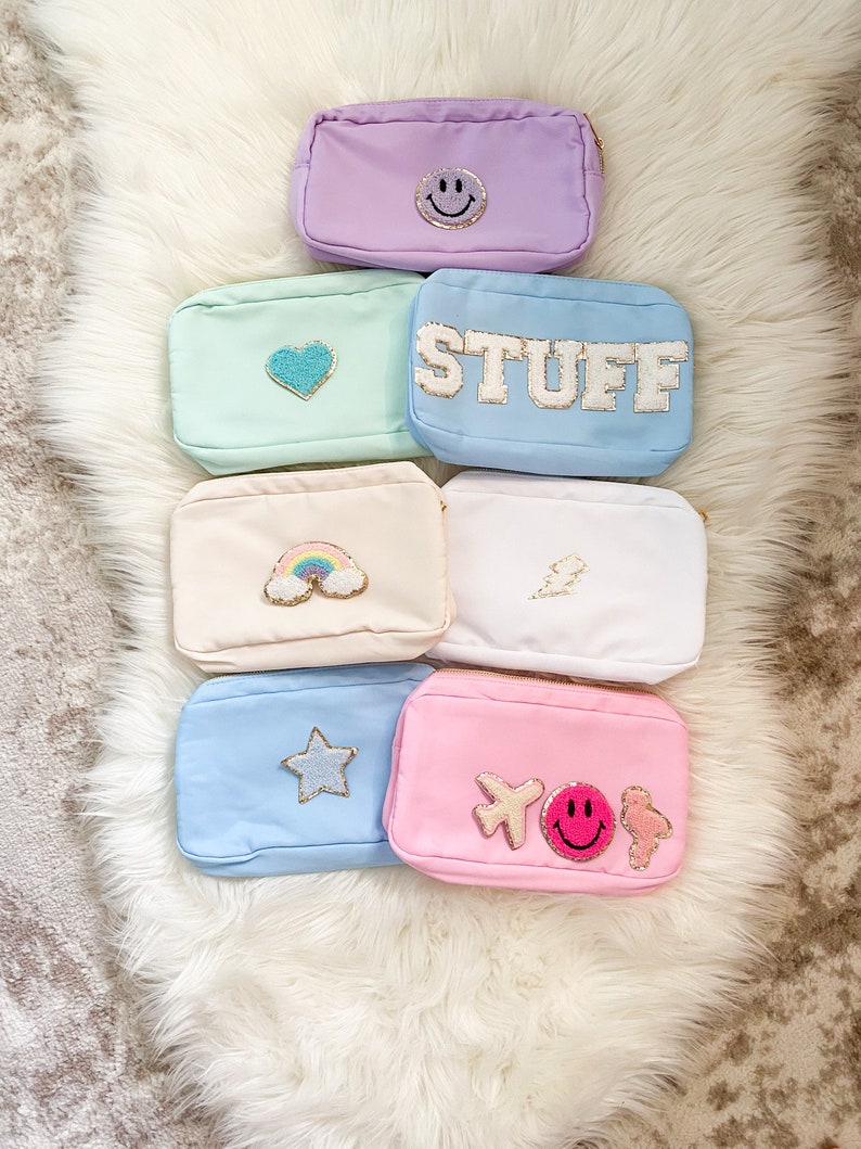 Nylon Pouch With Patches Custom Makeup Bag Bridesmaid Gift With Name Preppy Cosmetic Bag Personalized Women Birthday Gift For Her bild 8