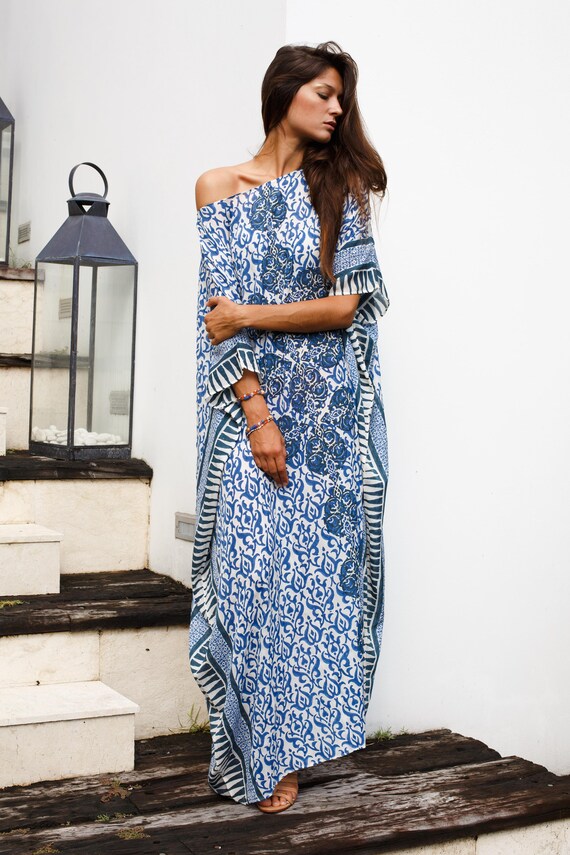 ladies white kaftan