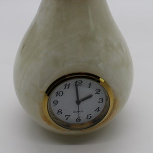 Onyx Pear Marble Hand Made Table Clock, Marble Vase, Marble Home Decor, Livingroom Figurine, Natural Stone Onyx , Desk Clock, Office Decor