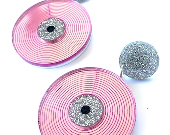 Pink Retro Classic Vinyl Record Player EP Music Acrylic Earrings