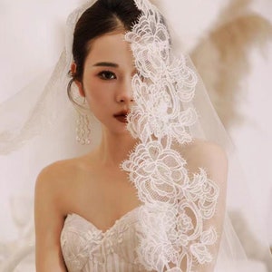 Mantilla Lace Veil,Long Lace Veil,Vintage Lace Veil,Romantic Wedding Veil,Bridal Veil