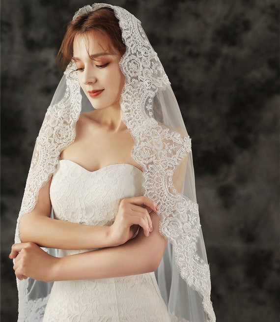 Wedding veil online india deals