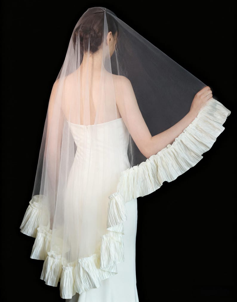 Classical Ruffle Champagne Ruffle Veil:classical White Lace Bridal Veil,frill Edge - Etsy