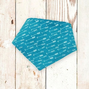 Dog Bandana &quot;TEAL ARROWS&quot; - bandana for dogs, snap dog bandana, dog bandana with snaps, arrow dog bandana, trendy dog bandana