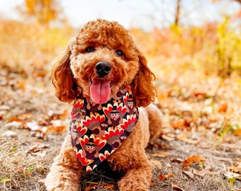 Thanksgiving Dog Bandana "Brown Turkeys" - Easy snap-on bandana for dogs and cats. Turkey pet bandana. Fall, Autumn.