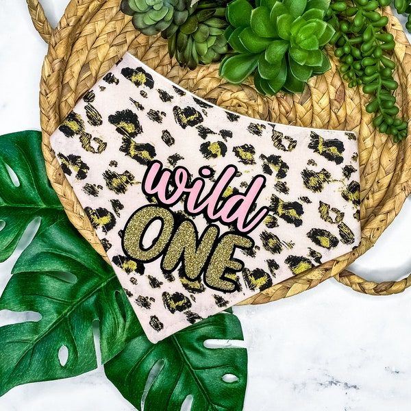 Wild One Birthday Dog Bandana - Pink & Gold Leopard. Adjustable with snaps. 1st Birthday Girl party bandana. First birthday, 1st bday pet