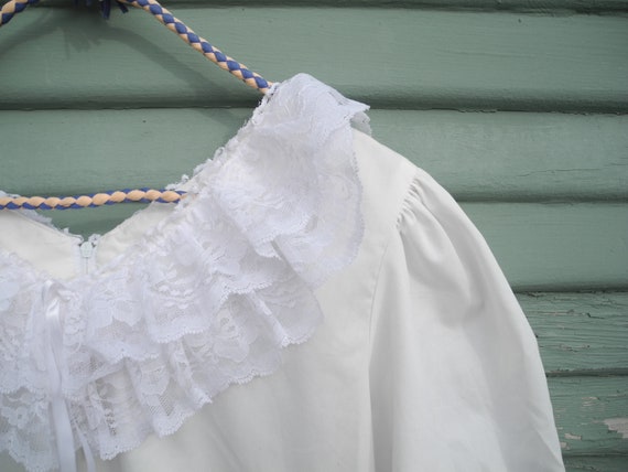 Vintage White Lace Ruffle Blouse | Large - image 6