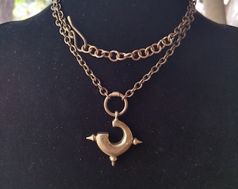 Lingling-o C shaped Brass Chain Necklace