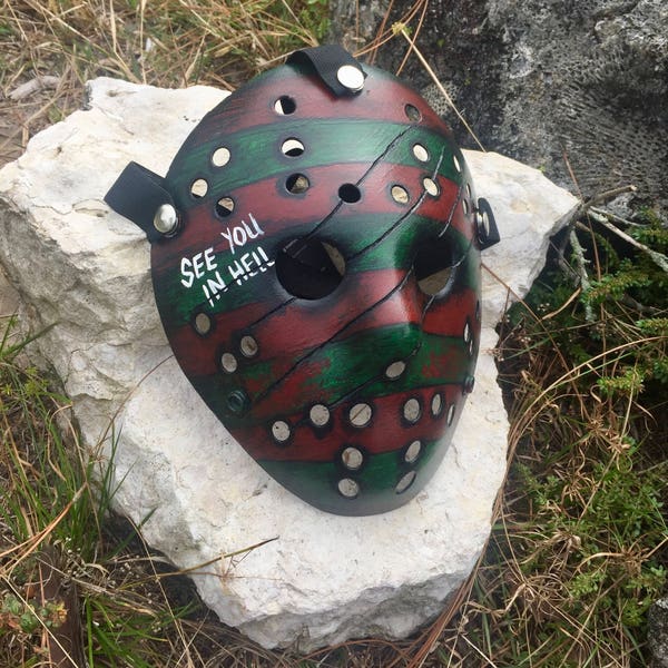 Máscara personalizada de Freddy vs Jason pintada a mano
