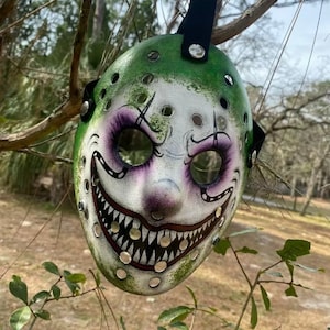Beetlejuice/Pennywise Mashup Jason Mask