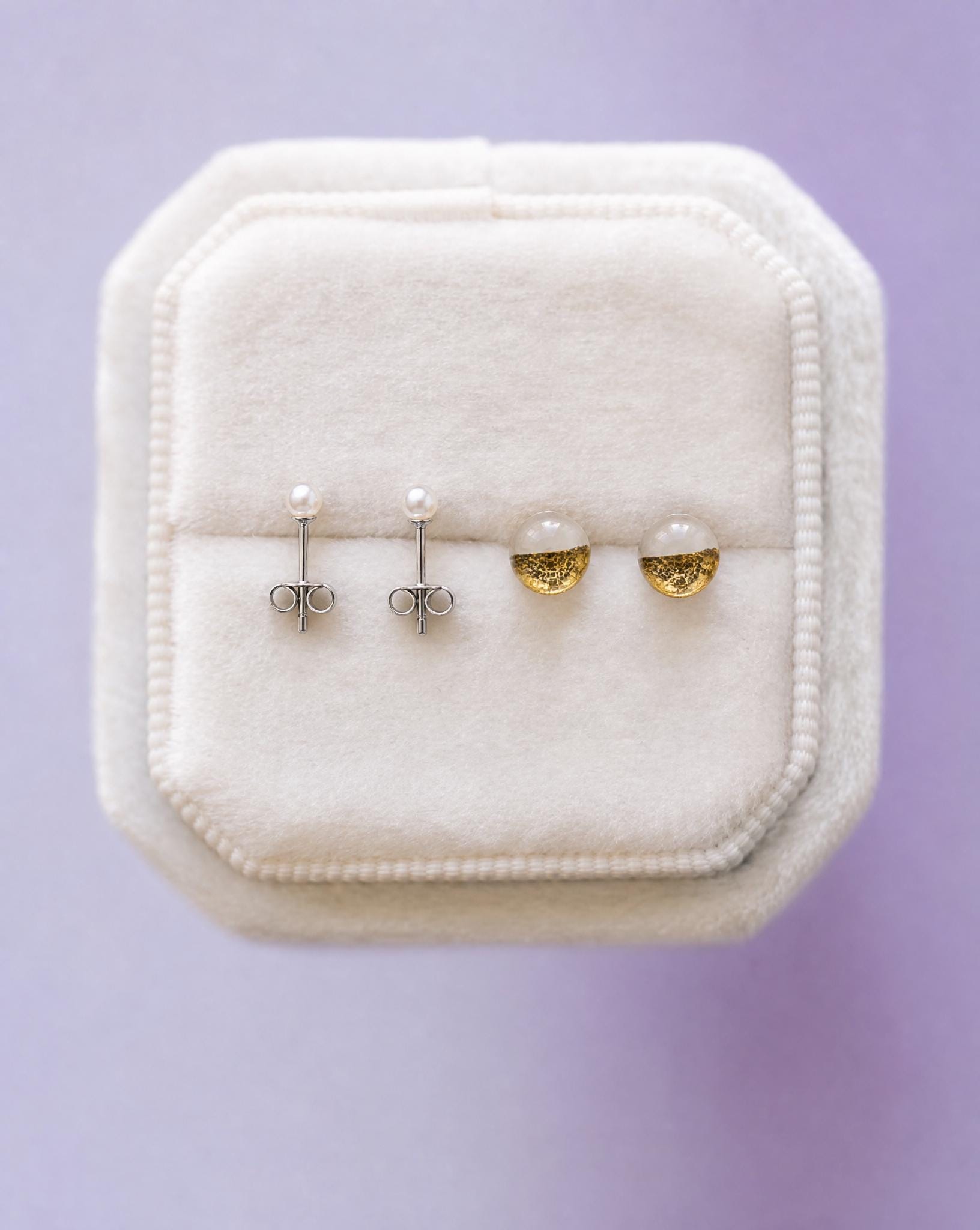 Set of small bridal earrings - Small pearl and white studs