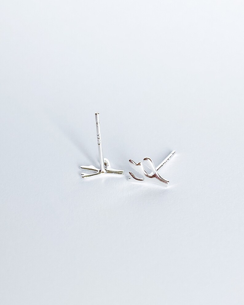 Tiny botanical stud Zearrings 925 sterling silver, Hypoallergenic earrings for sensitive ears image 3