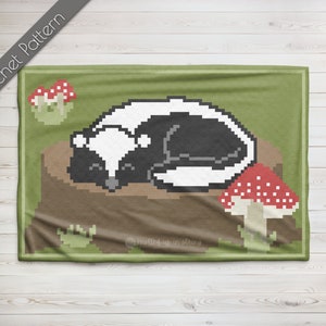 Skunk C2C Crochet Pattern | Woodland Baby Blanket | Animal Graphgan | Mushroom Forest Corner to Corner Graph | Cottagecore Nursery Décor