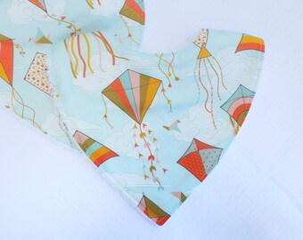 Bavoir Bandana Unisexe -Bavette bébé -Bavoir Enfant -Bavoir Bandana bébé - Vetement naissance - Bavoir naissance- Cadeau bébé -Cerfs volants