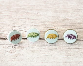 Borduurspeld Tardigrade: sleutelhanger waterbeer, ketting, bladwijzer of liniaal