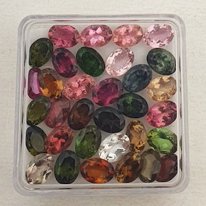 Turmalina natural oval lapidada solta lote de pedras preciosas 15 peças 5*7 mm 10 CT ~ Pedra preciosa natural multi turmalina ~ turmalina multi lapidada oval