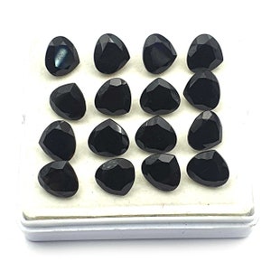Natural Black Onyx Heart Cut Loose Gemstone Lot 29 Pcs 10*11 MM 100 CT, Natural black onyx Cut loose Gemstone