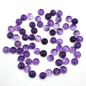 Cabochon rond d&#39;améthyste africaine naturelle Lot de pierres précieuses en vrac 46 pièces 8 MM 100 CT ~ pierre précieuse d&#39;améthyste ~ cabochon rond d&#39;améthyste africaine naturelle