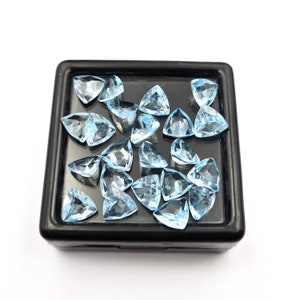 Natural Sky Blue Topaz Trillion Cut Loose Gemstone 21 Pcs 7 MM 26 CT, Sky Blue Topaz Faceted Stone, Blue Topaz Stone For Making Jewelry