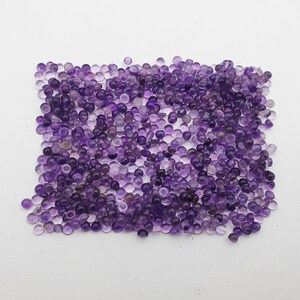 Petit cabochon rond en améthyste naturelle, lot de 100 pierres précieuses en vrac 3 mm, pierre précieuse ronde améthyste, pierre précieuse améthyste pour la fabrication de bijoux